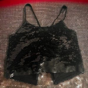 Forever 21 black sequin top // Size Small